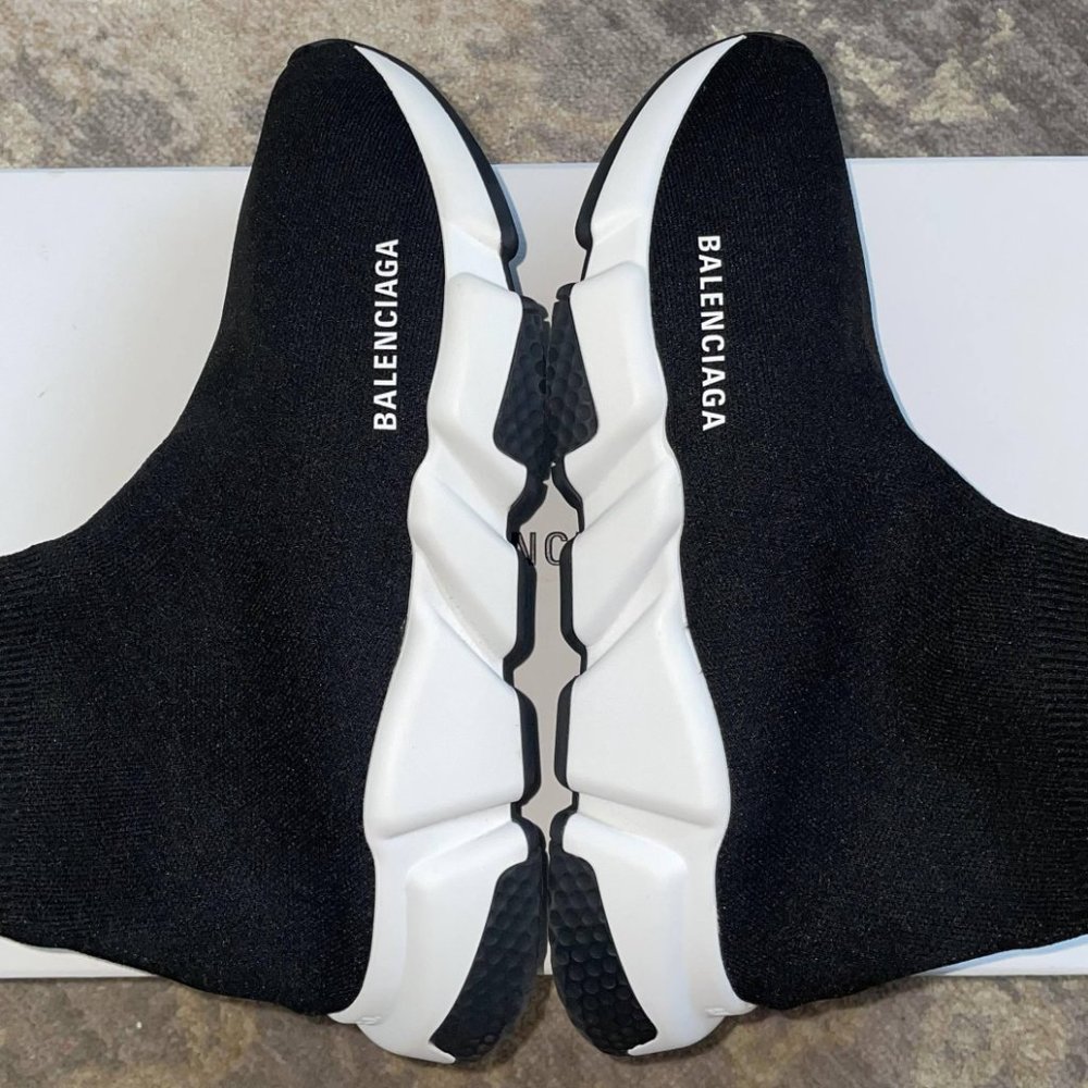 🖤🤍 BALENCIAGA Women's Speed Sneaker black White Size 9 Womens🤍🖤